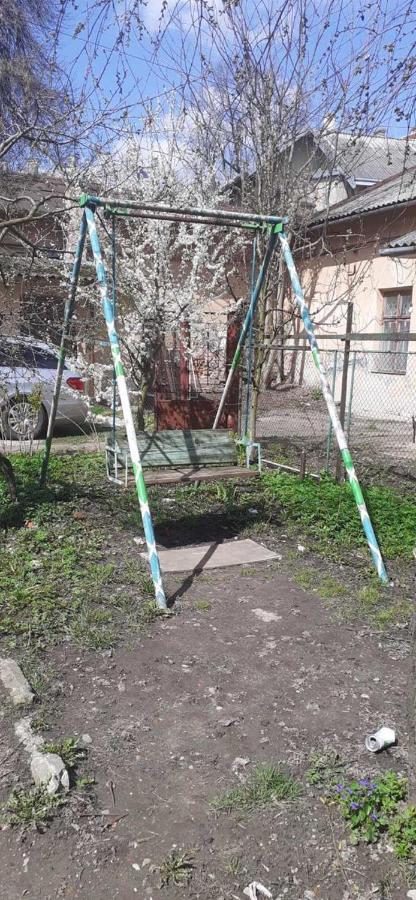 Центрові Апартаменти İvano-Frankivsk Dış mekan fotoğraf