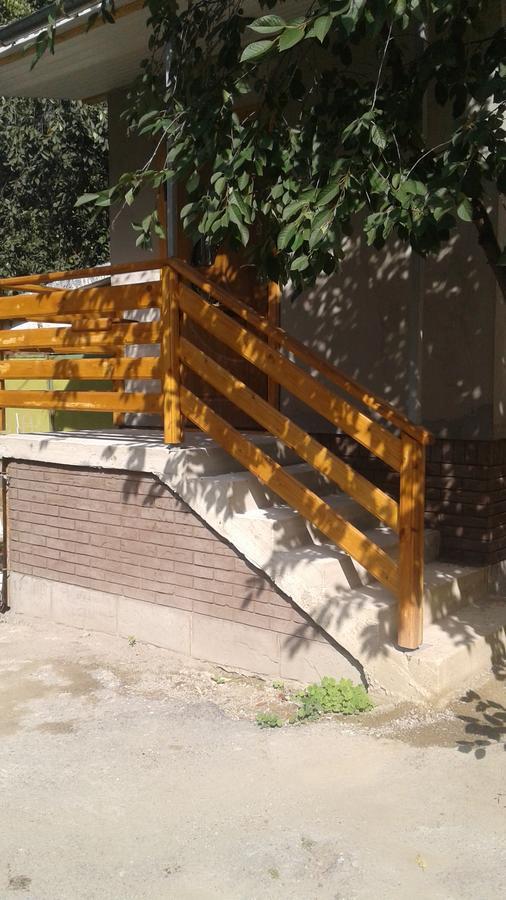 Центрові Апартаменти İvano-Frankivsk Dış mekan fotoğraf